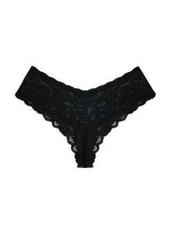 Charlotte Cheekini