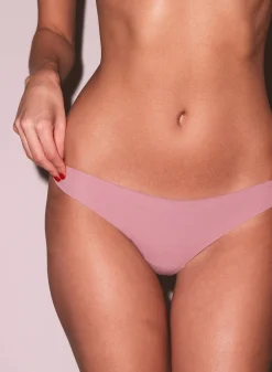 Charlotte Lace Seamless Thong