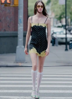 Juliet Button Slip